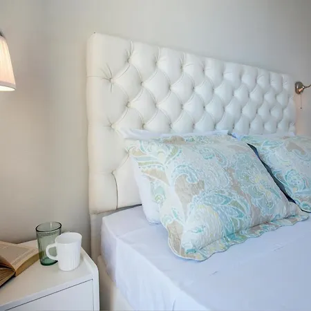 The Orange Garden Apartment *