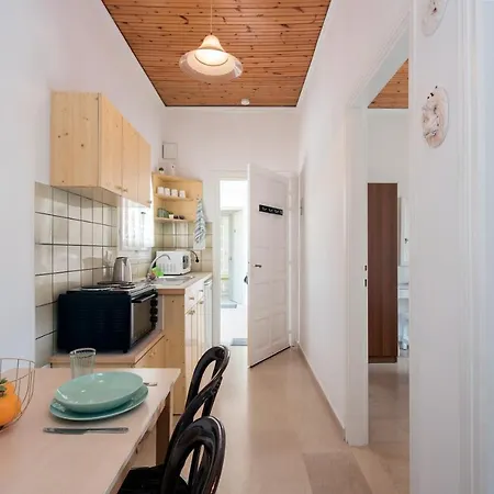 The Orange Garden Apartment *