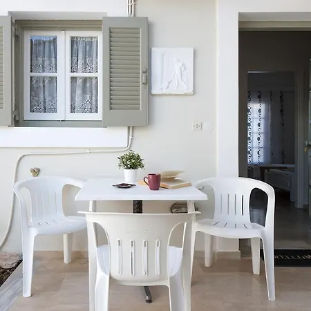 The Orange Garden Apartment *